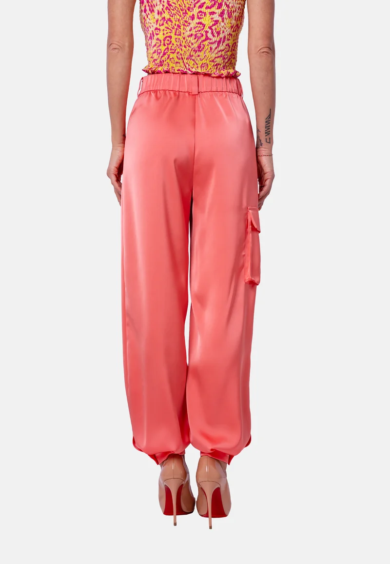 Fließende High-Waist-Hose mit weitem Bein in Koralle | Birds of Wild Grace by Birds of Love