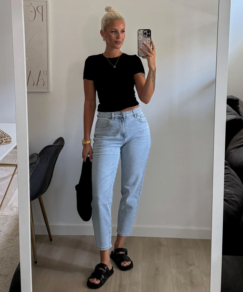 Basic T-Shirt Loraya Schwarz