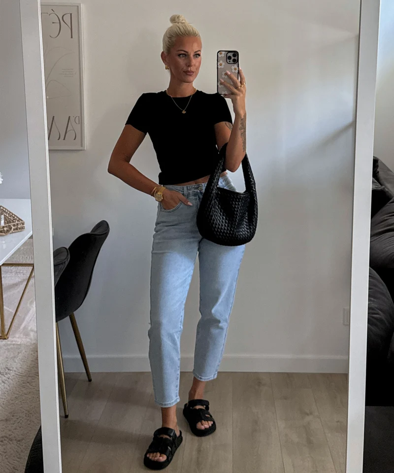 Basic T-Shirt Loraya Schwarz
