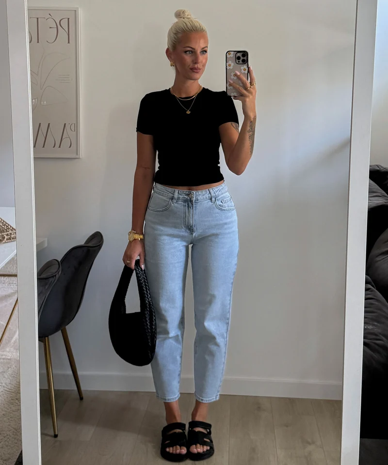 Basic T-Shirt Loraya Schwarz
