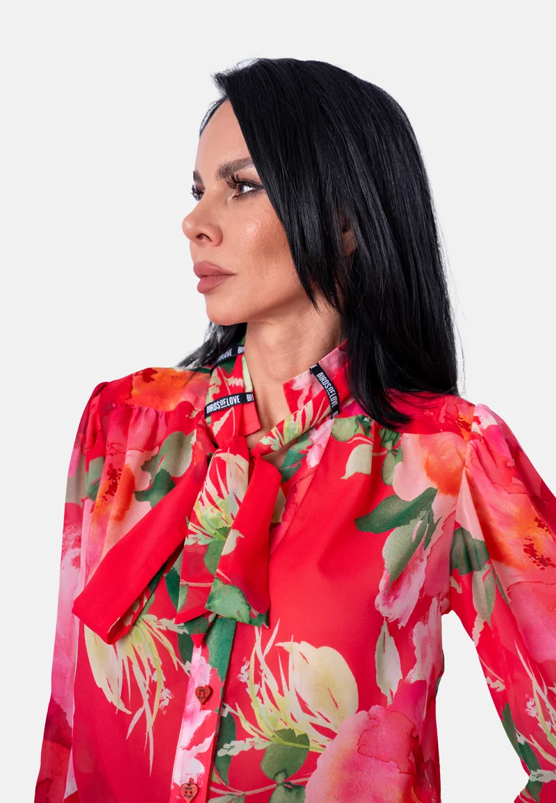 Bluse mit Blumenprint und Bindeschleife in Rot | Jardin by Birds of Love