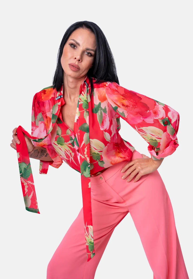 Bluse mit Blumenprint und Bindeschleife in Rot | Jardin by Birds of Love