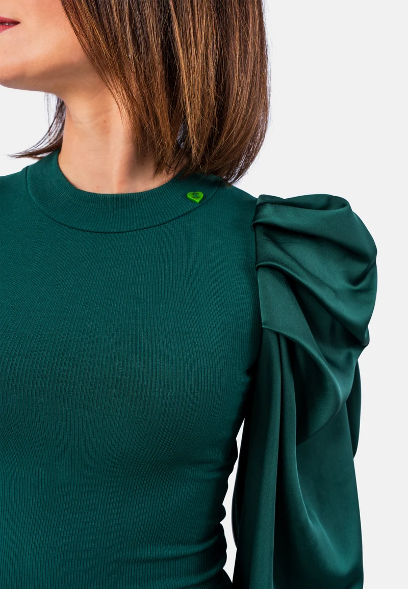 Romantisches Top mit Satin-Ärmeln | Elegantes Oberteil