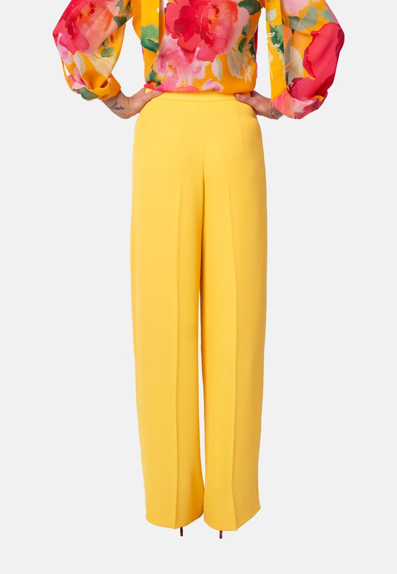 Weite Stoffhose in Gelb | Jardin by Birds of Love
