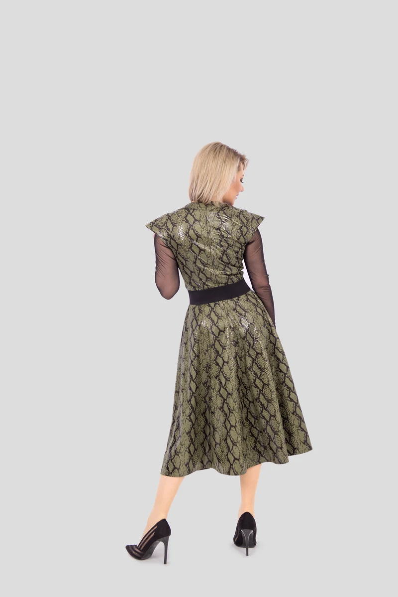 Veganleder Freizeitkleid.