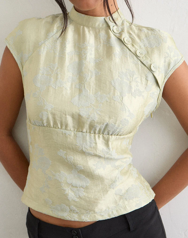 Hanna-Oberteil mit asymmetrischen Knöpfen aus Jacquard in Salbeigrün