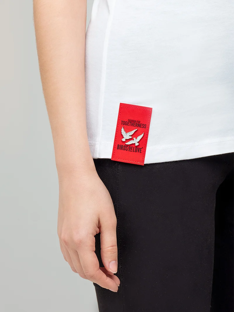 Weißes T-Shirt 'WHITE BIRD' | Bequemes Basic-Shirt für Damen