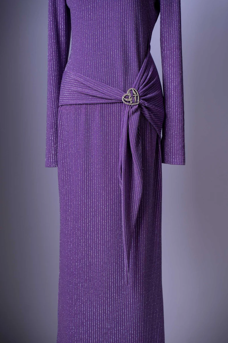 Rollkragen-Strickkleid für Damen - Elegantes Maxikleid