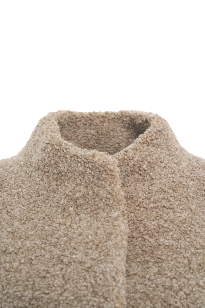 Giacca teddy con collo alto