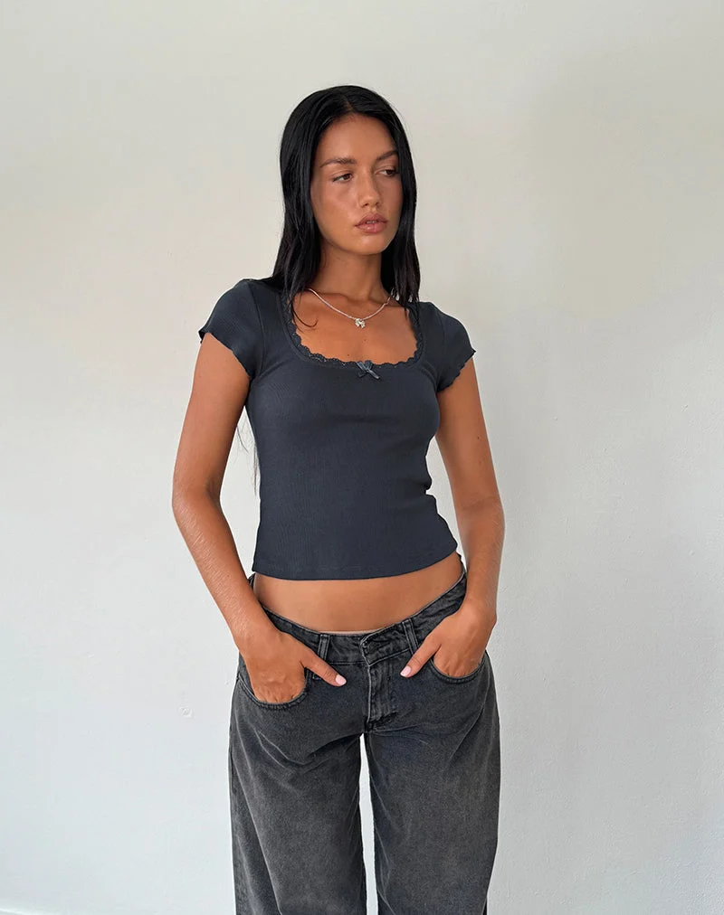 Bovillo Oberteil mit Kapuzenärmeln aus Ocean Storm Ribbed Jersey