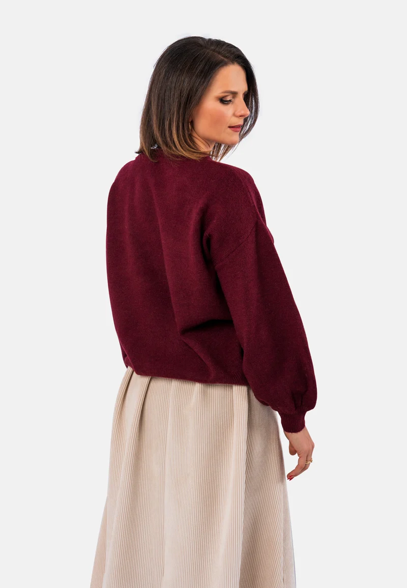 Rundhals-Pullover in Burgund mit Strass-Applikation
