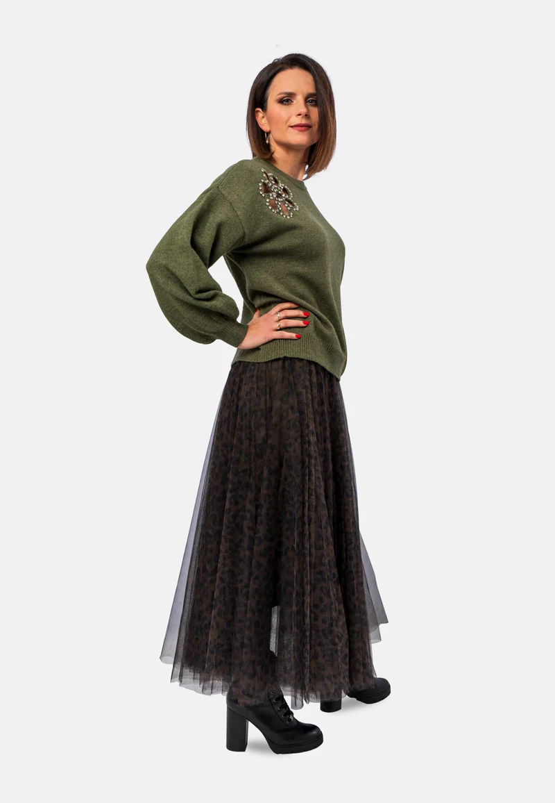 Rundhals-Pullover in Burgund mit Strass-Applikation