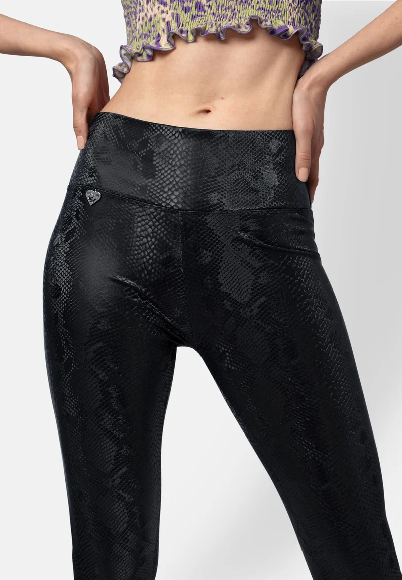 Schwarze Python-Leggings aus veganem Ökoleder