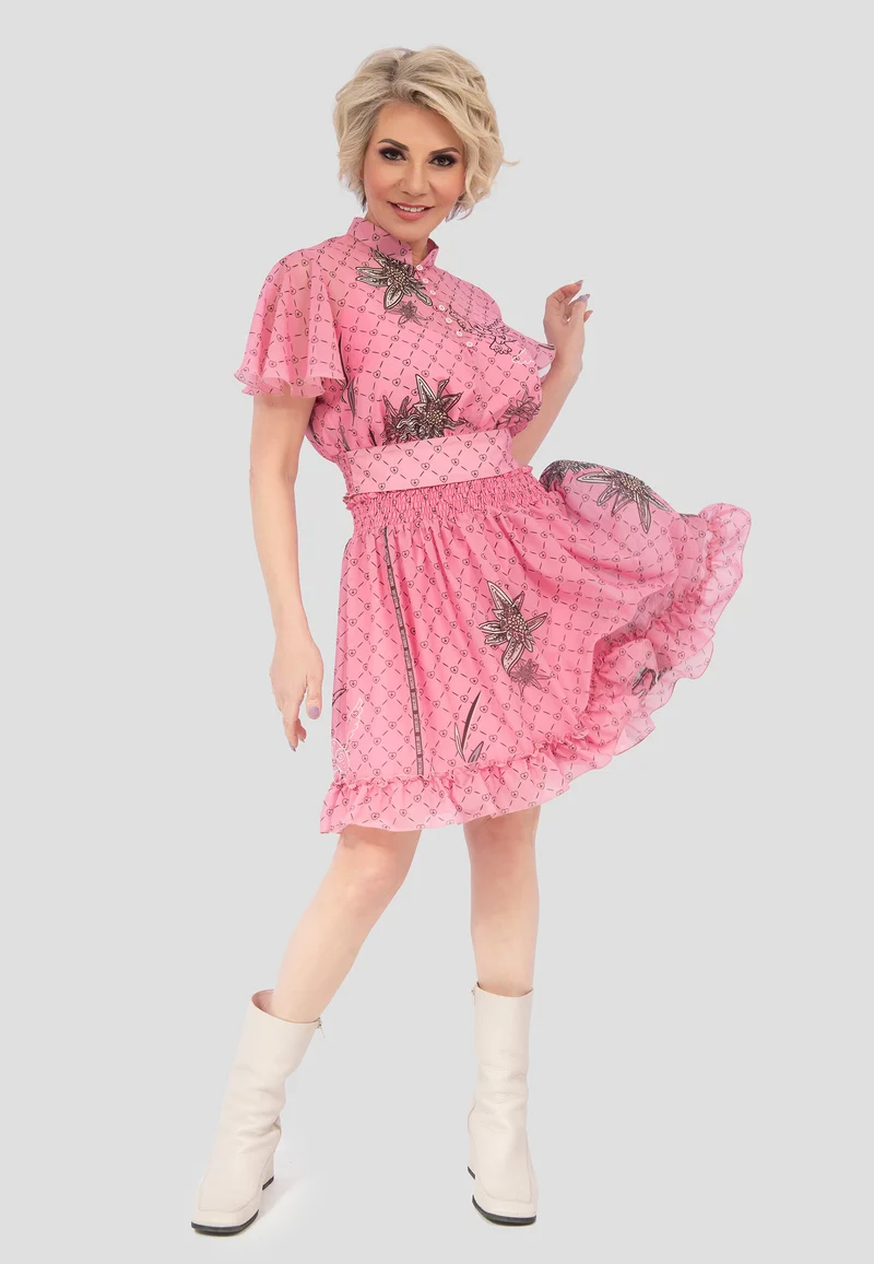 Design Edelweiß-Rosa Top-Bluse mit Knöpfen
