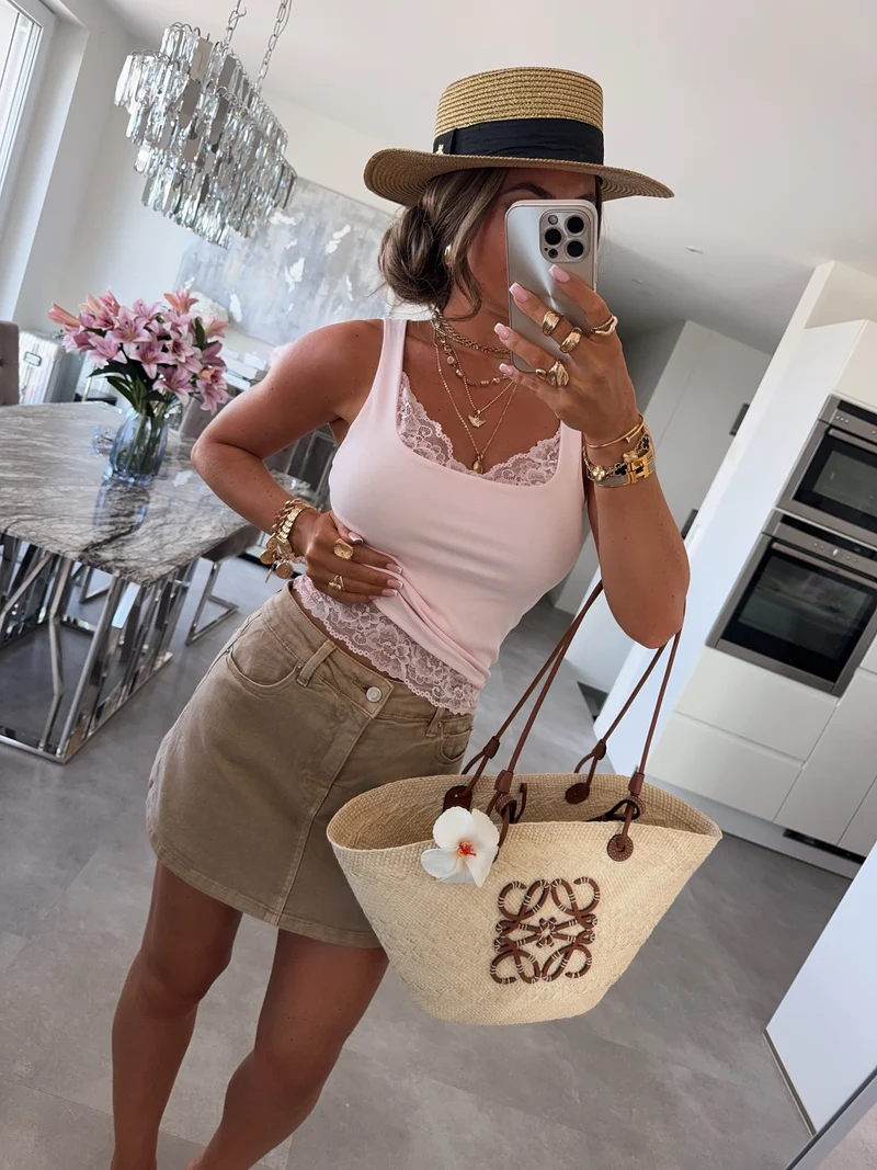 Top mit Spitze Noora Rosa