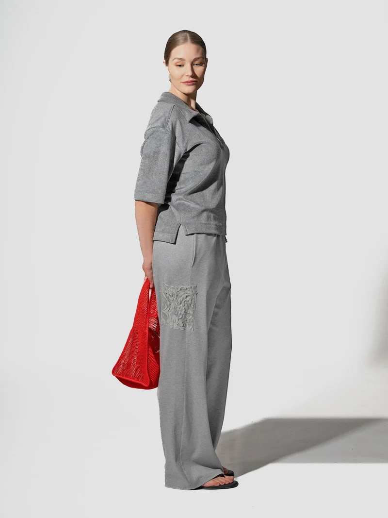 MIA Shirt aus Viskose-Frottee in Grau