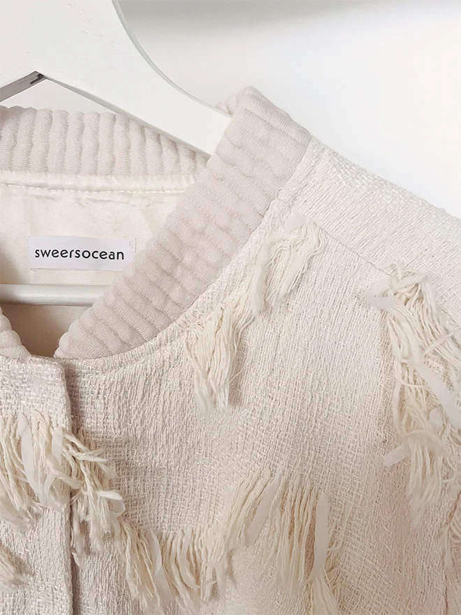 Blouson WAVE - Jacke mit Wellenmuster in Ecru