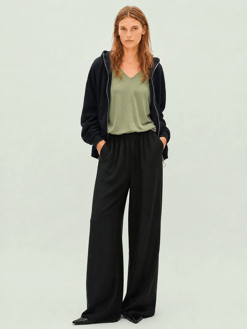 EMBER - weiche Baumwollfleece-Jacke in schwarz