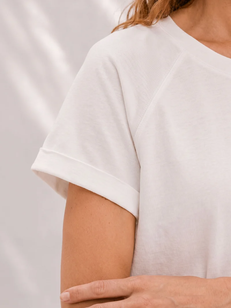 Premium T-Shirt SMILLA aus edler Pima-Baumwolle in off-white