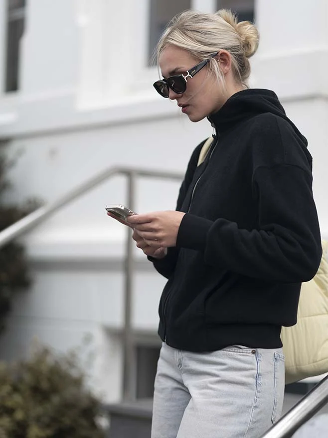 LIV Baumwoll-Fleecejacke – soft & cozy in Schwarz