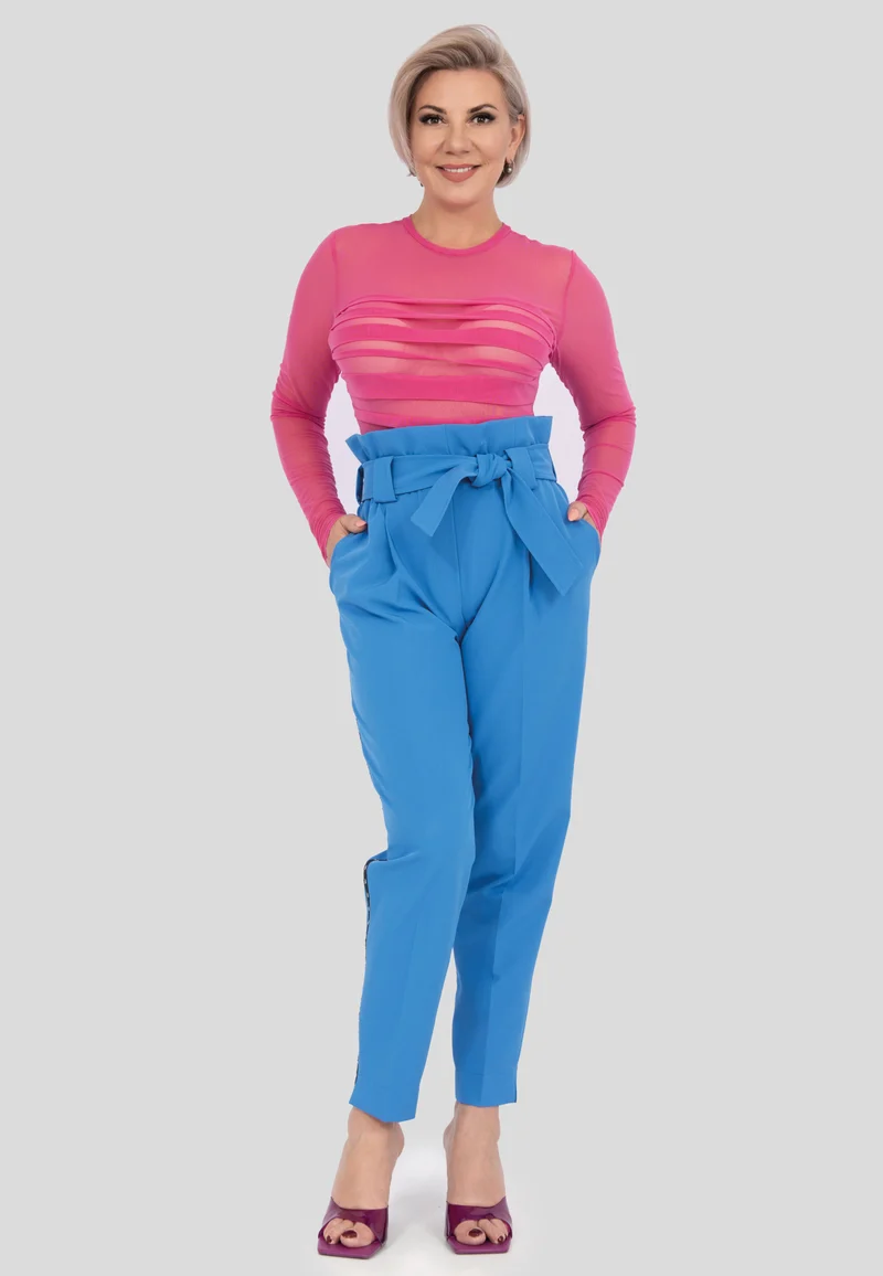 Modische hoch sitzende Hose mit Gürtel für Damen