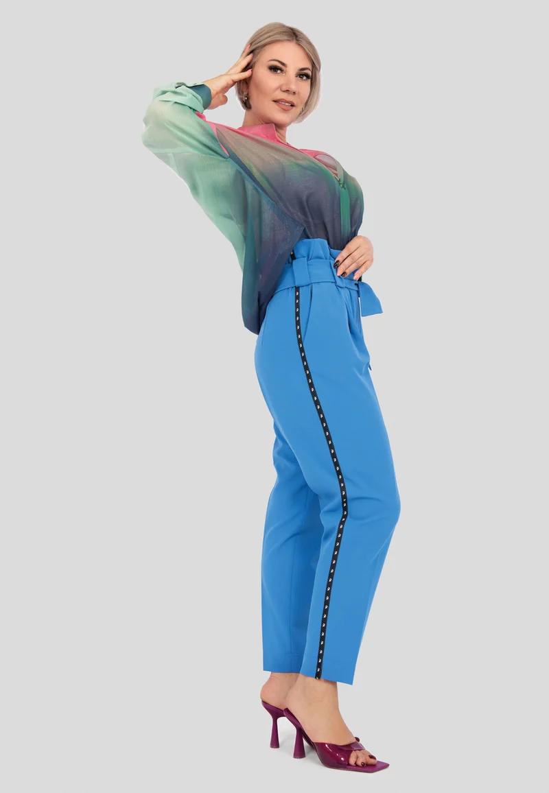 Modische hoch sitzende Hose mit Gürtel für Damen