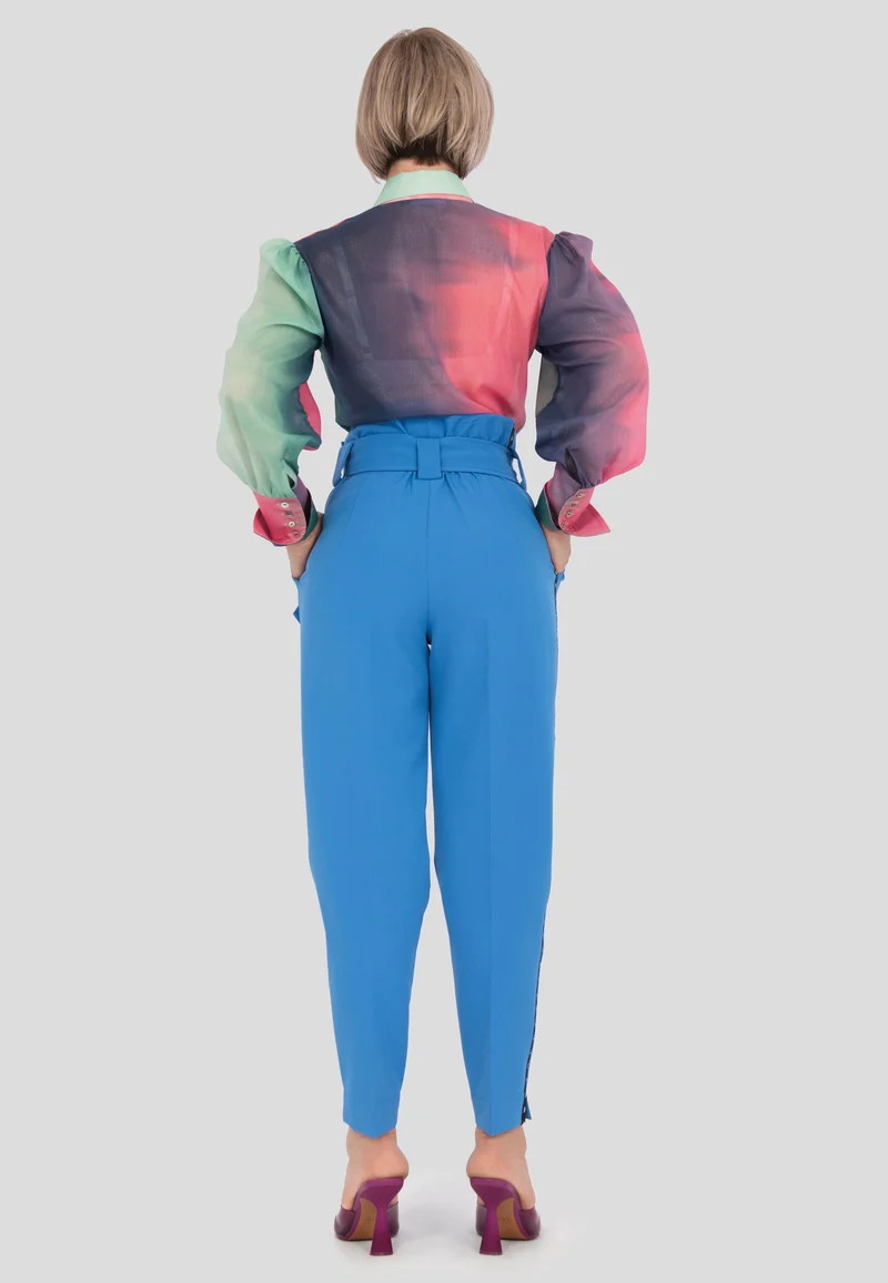 Modische hoch sitzende Hose mit Gürtel für Damen