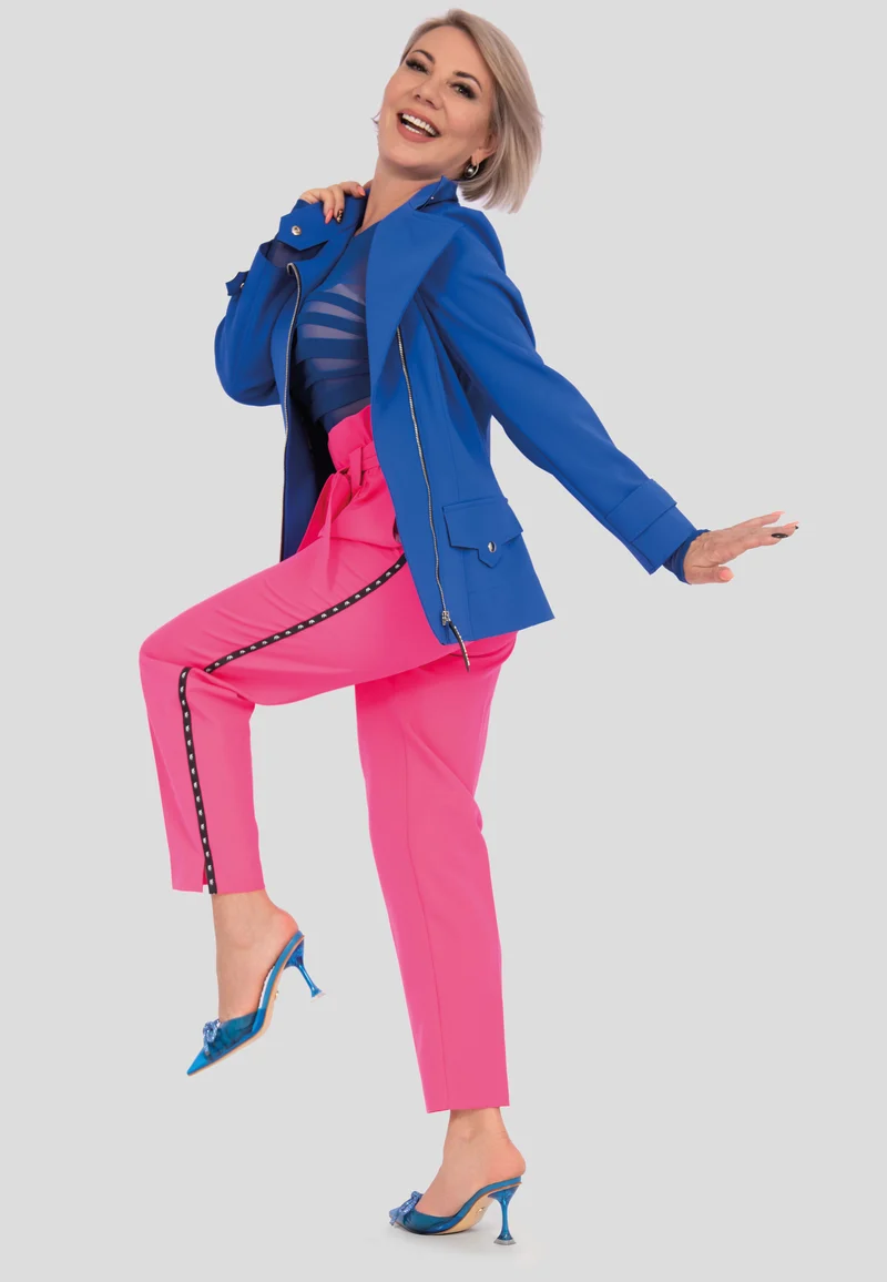 Modische hoch sitzende Hose mit Gürtel für Damen