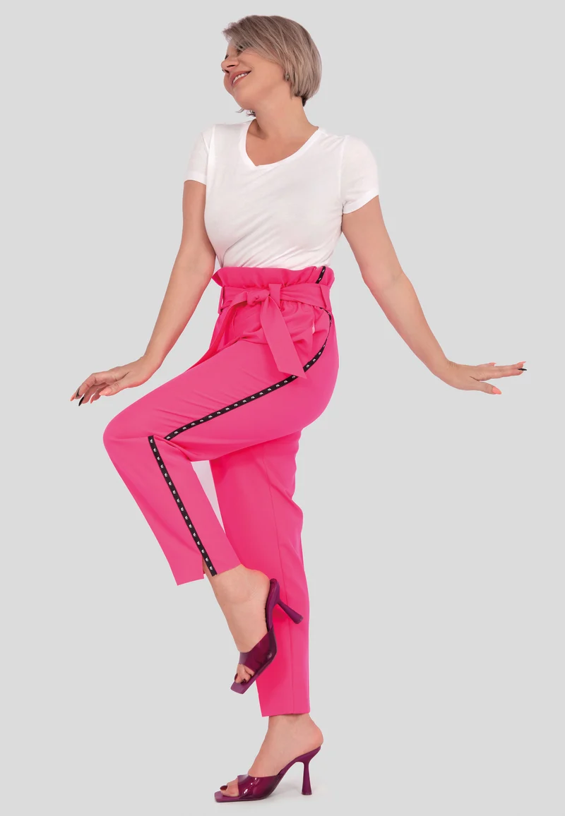 Modische hoch sitzende Hose mit Gürtel für Damen