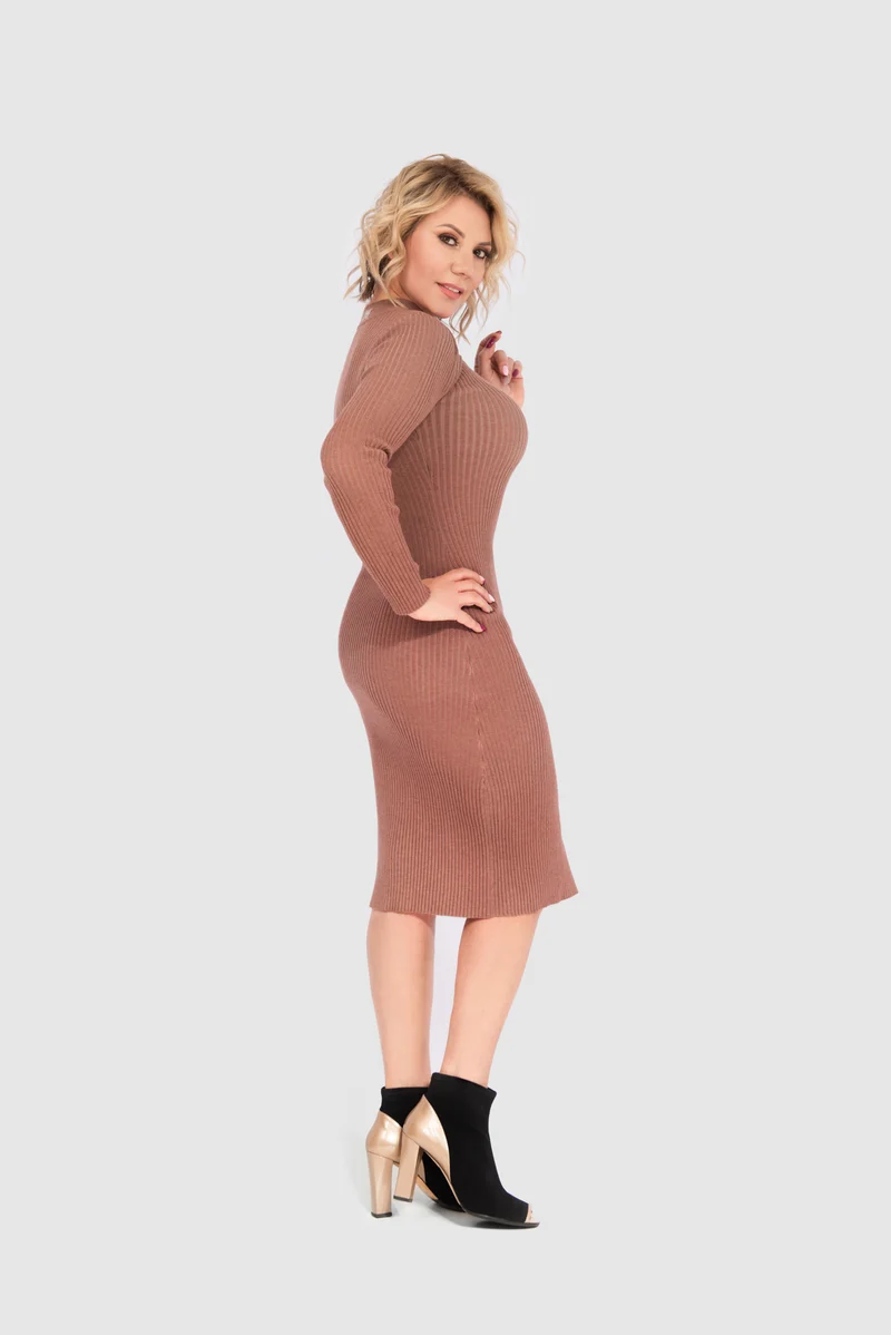 Etui-Strickkleid