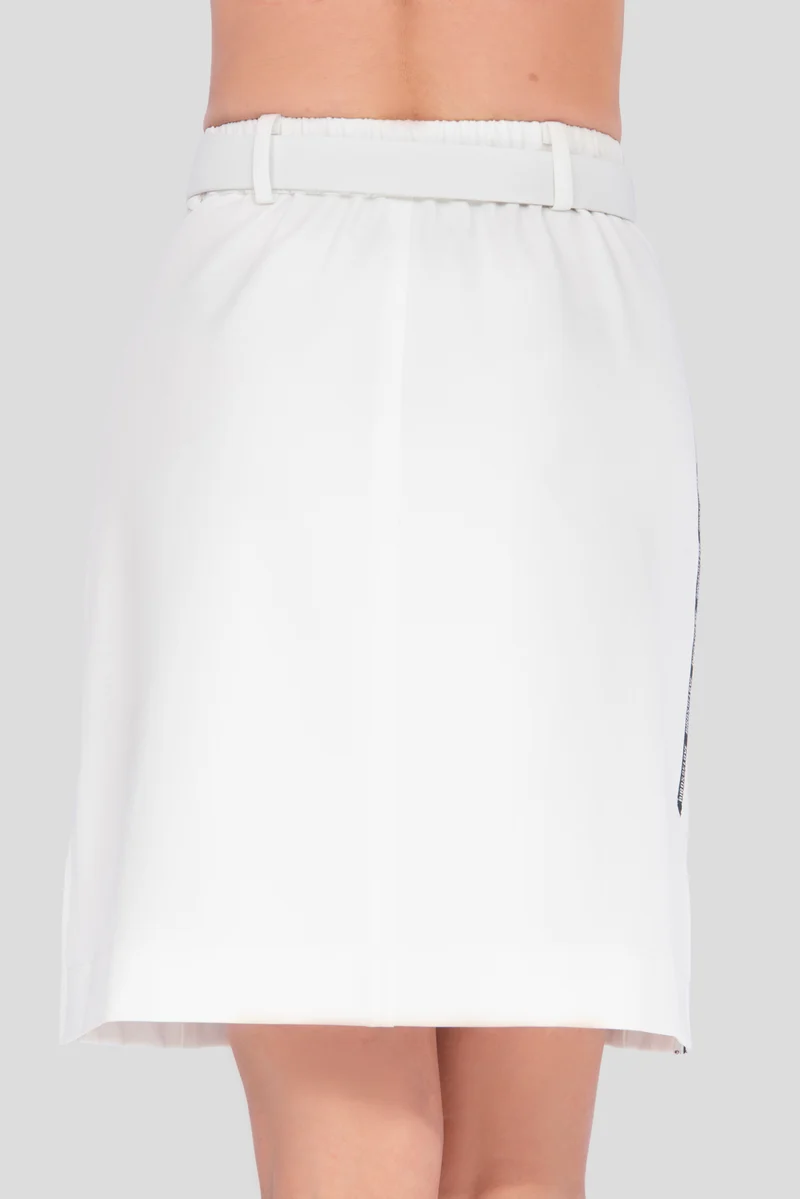 Minirock weiss