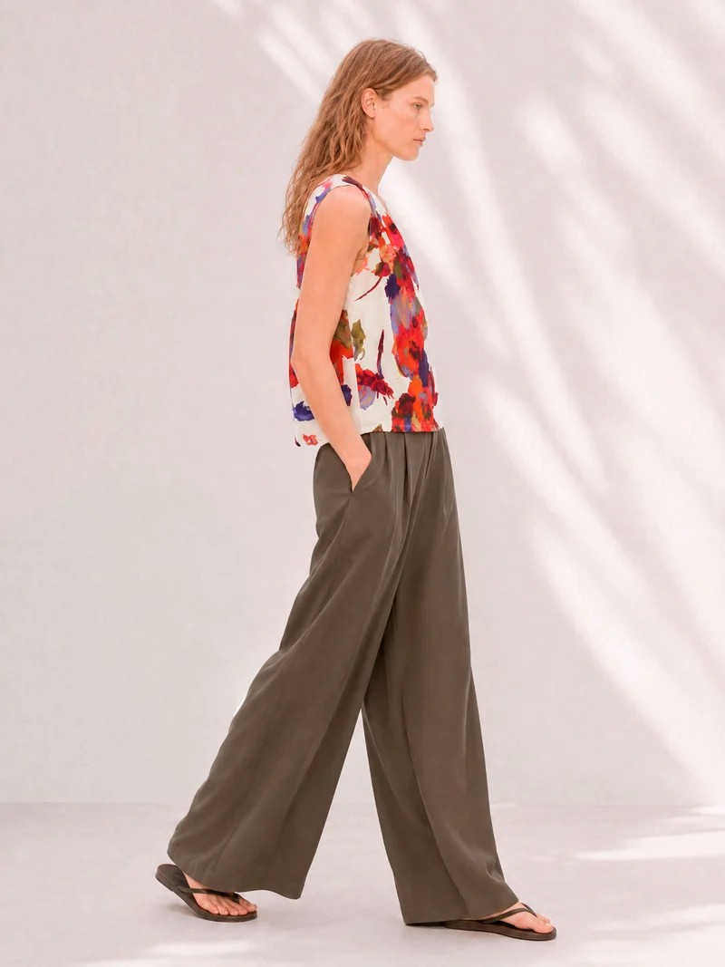 Sommerliches Top FLEUR mit Blumenprint
