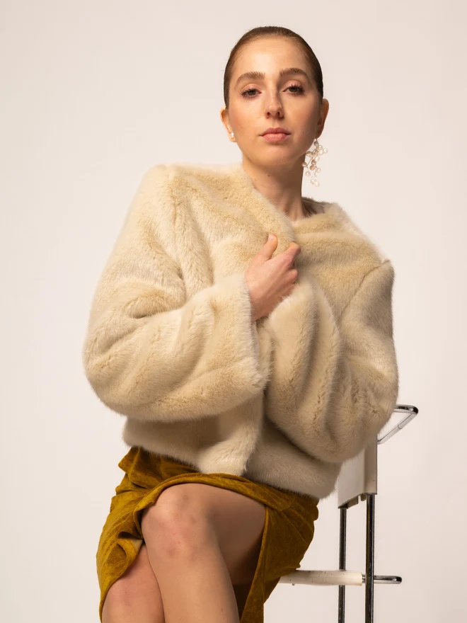 Luxuriöse Fake Fur-Jacke JANNA in beige
