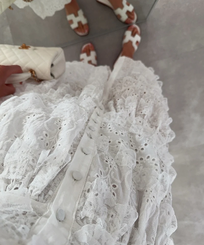 Kleid mit Volant Fayola Weiß