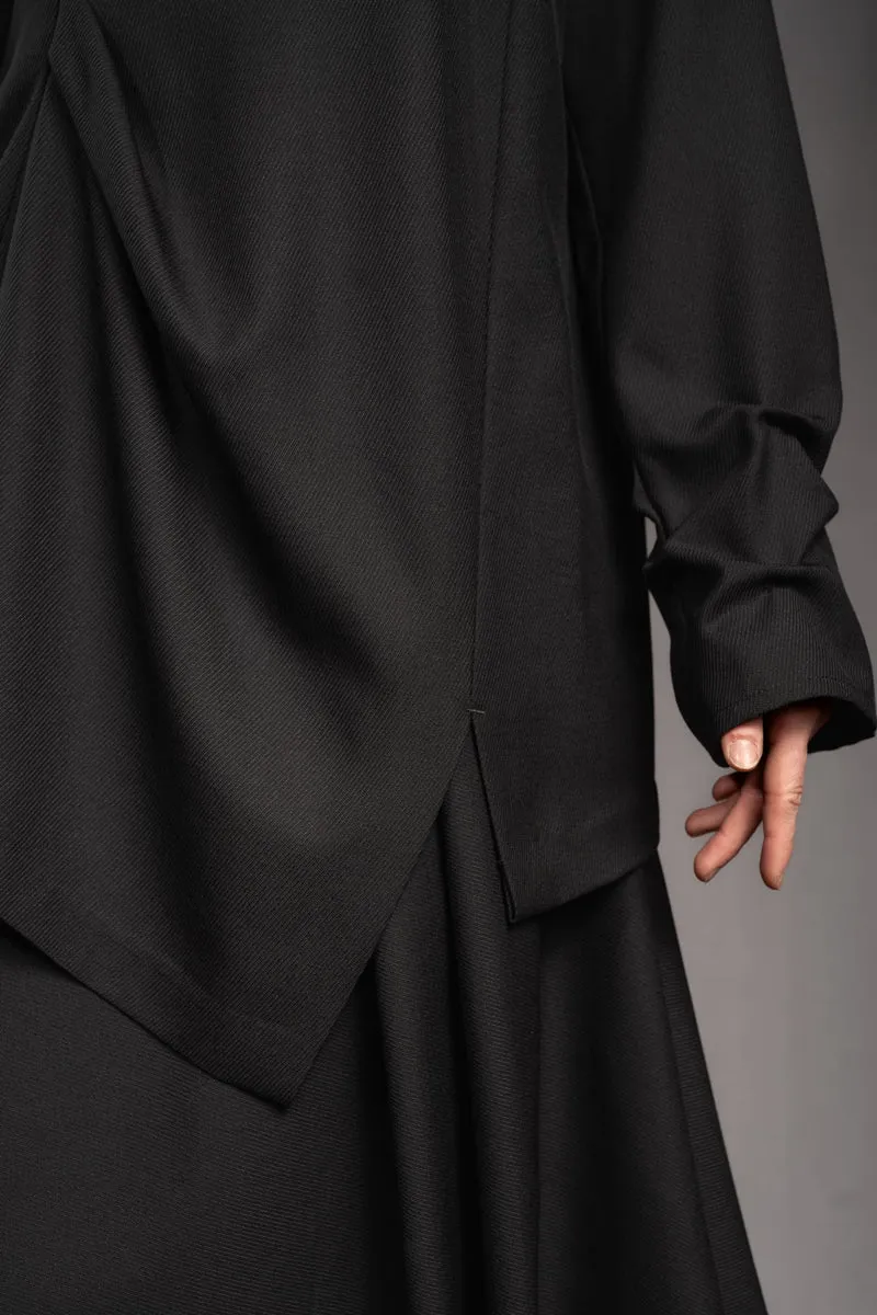 eigensinnig wien | Samain | Asymmetrisches Draped Layered Damen Langarmtop aus exklusiver Twill-Wolle in Schwarz