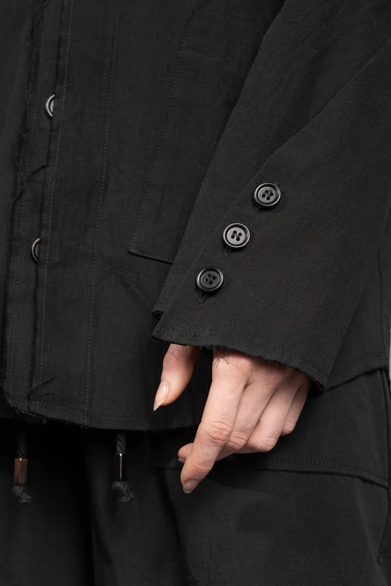 eigensinnig wien | Thoreau | Schwarze Designer Hemdjacke aus japanischer Baumwolle