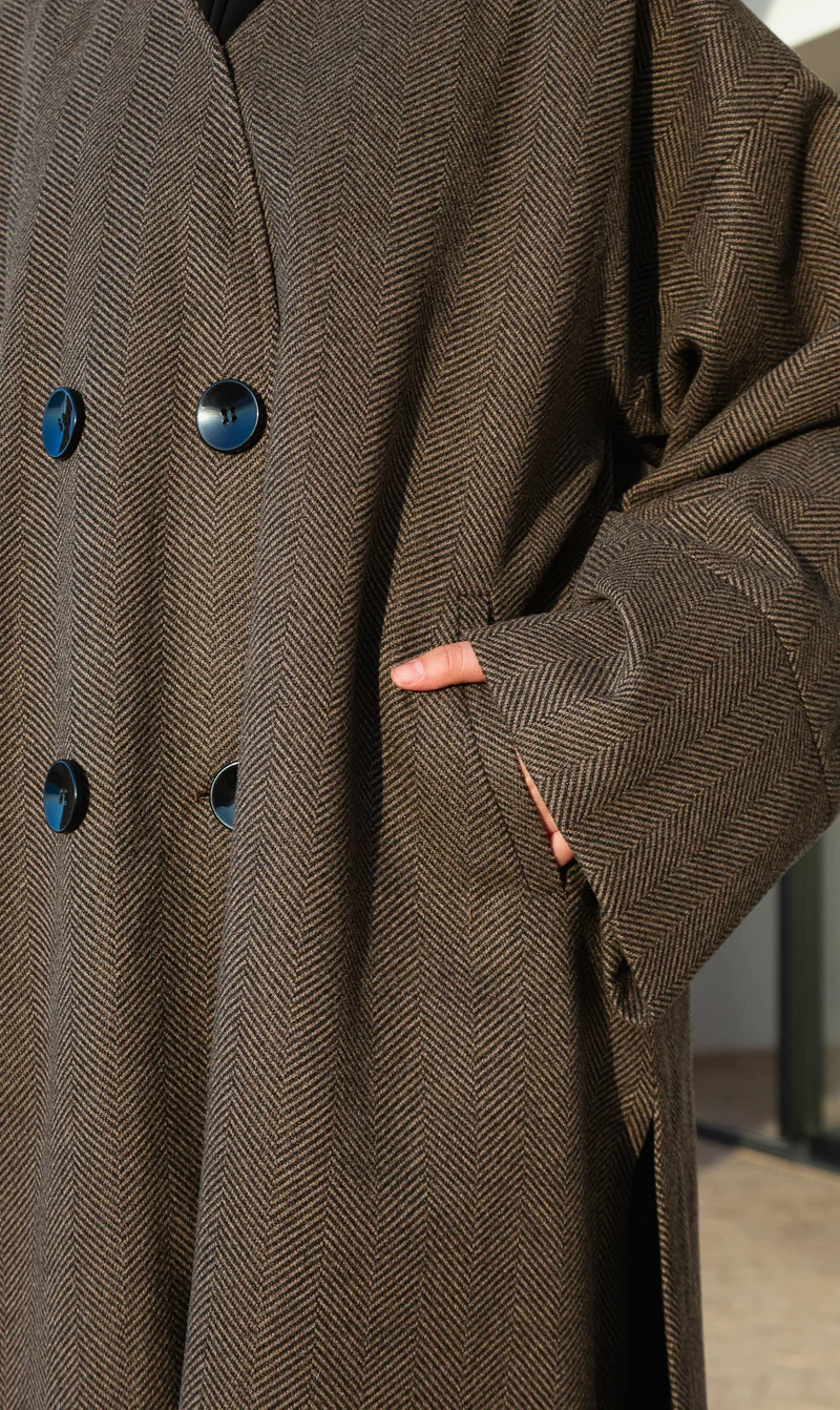 IYSI Mantel HEBA II Autmun Taupe - Modest Couture
