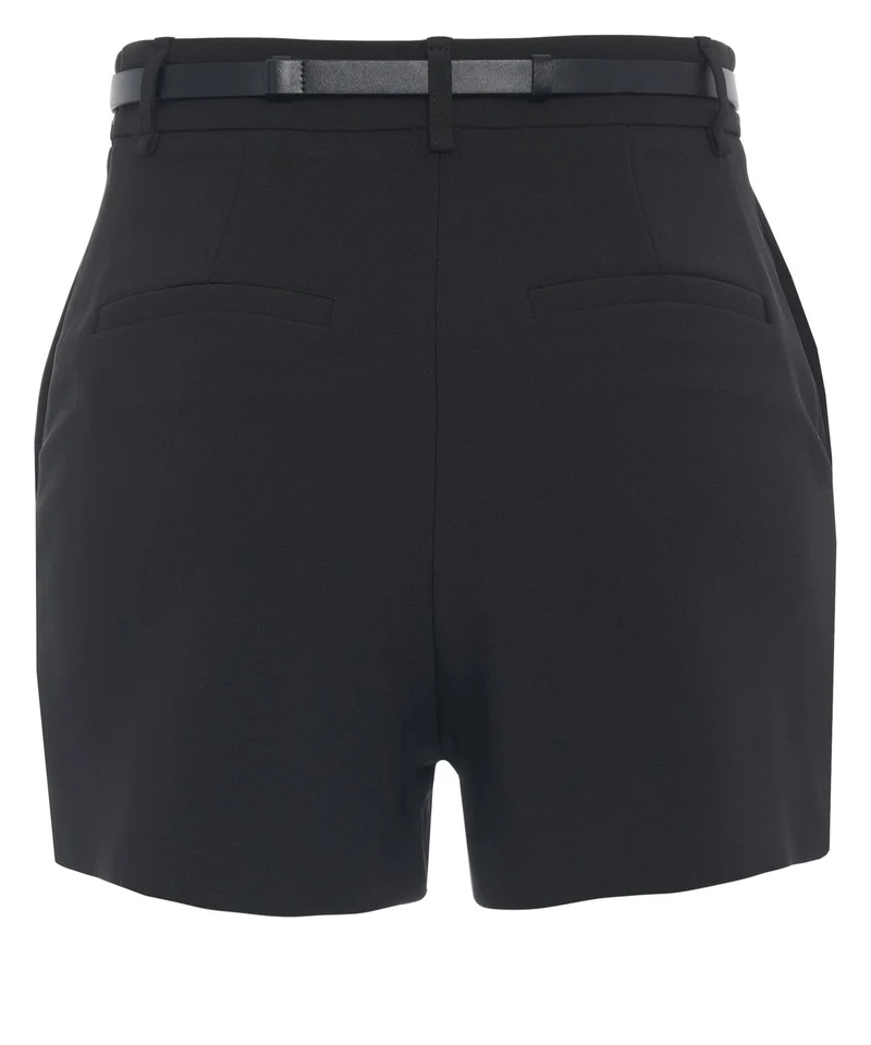 Shorts con cintura in vita