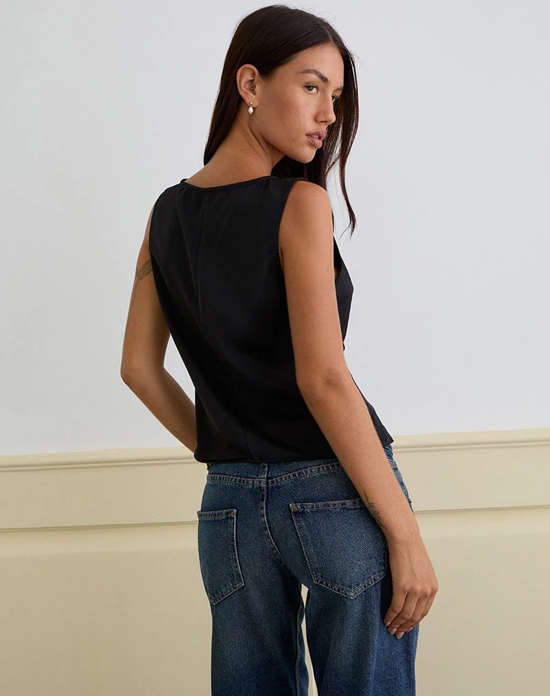 Valeska Top mit Spitzeneinsatz aus Satin Schwarz