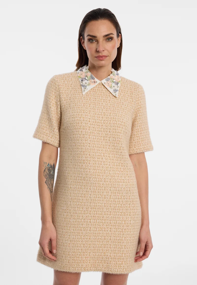 Bouclé Kurzarmkleid mit Kragen Enasa