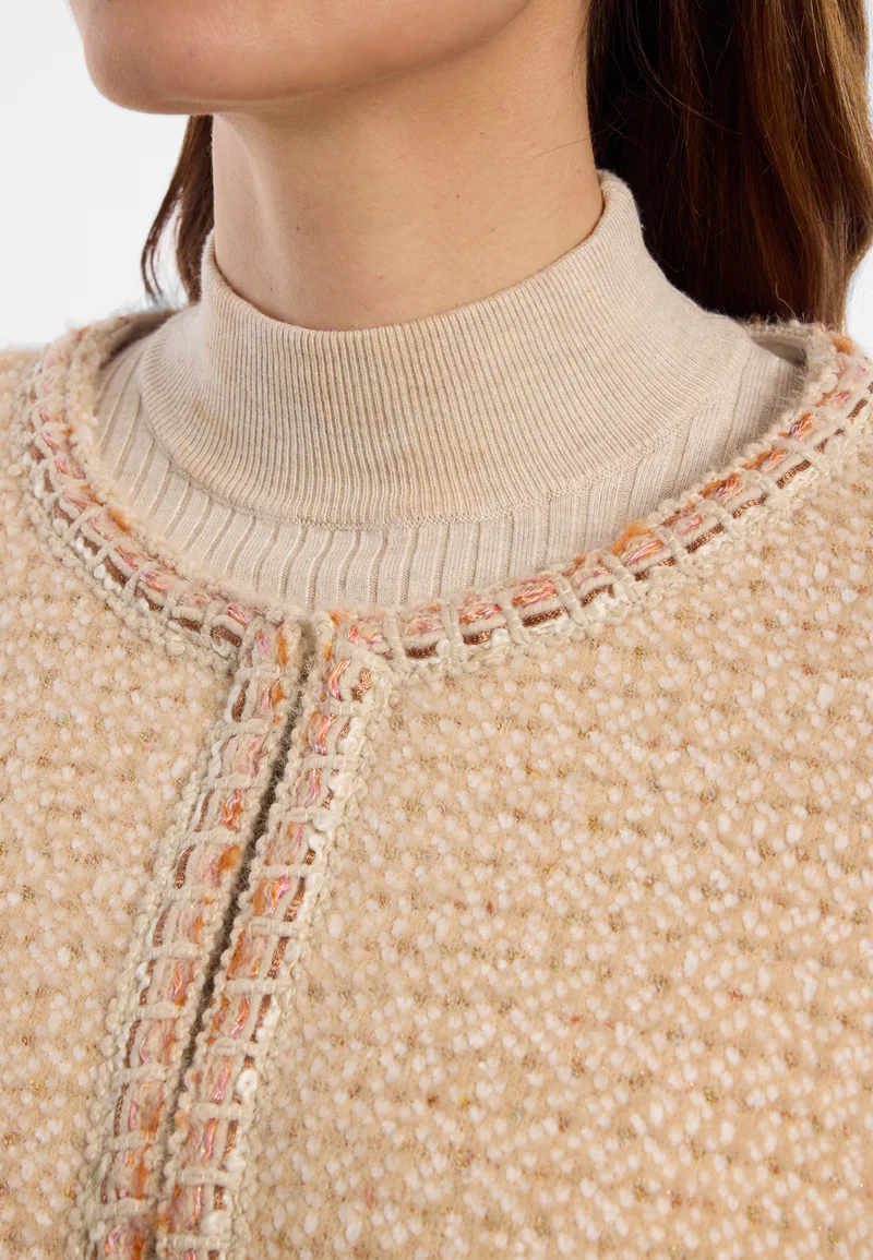 Bouclé-Kurzjacke Enaroraa