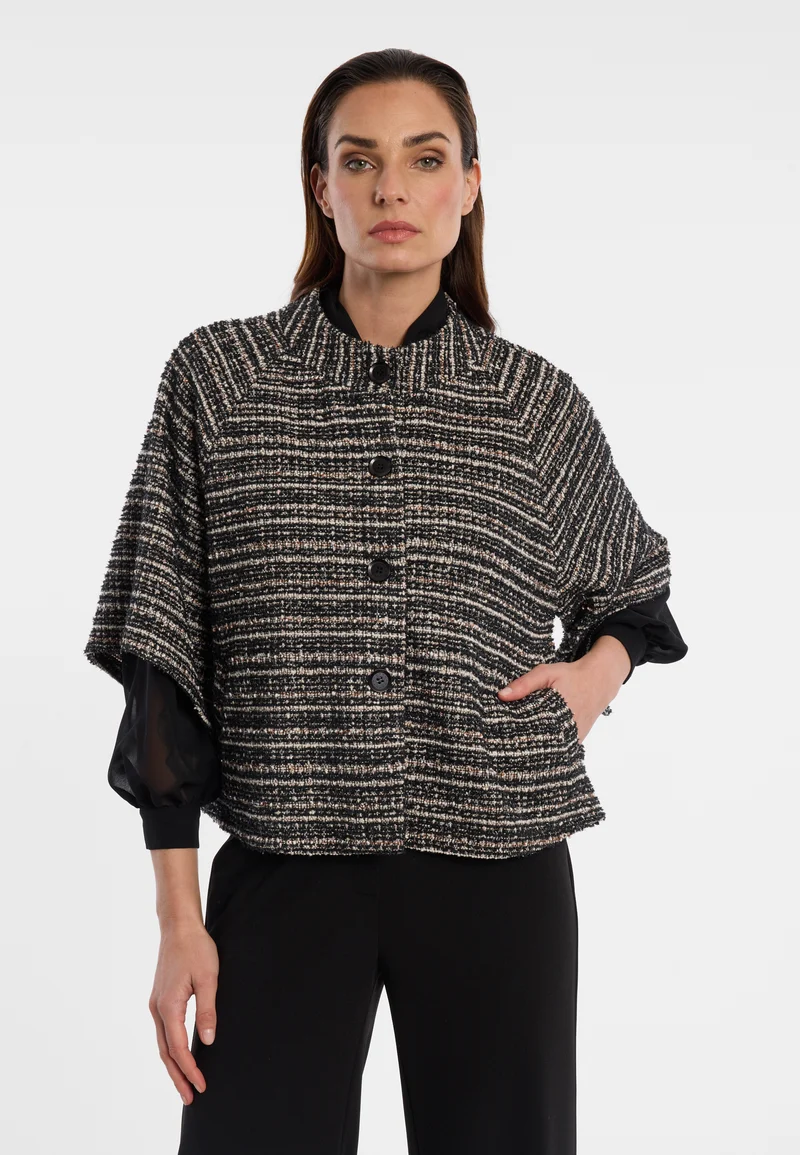 Bouclé-Capejacke Enalia