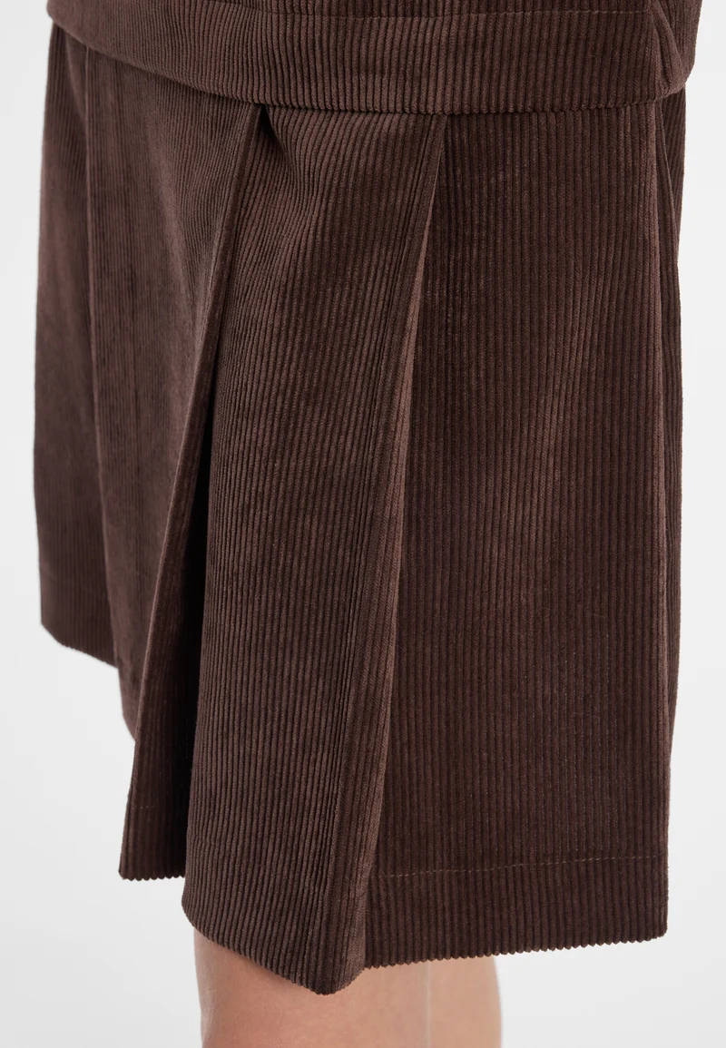 Cord-Kleid mit Faltenrock Enlivea