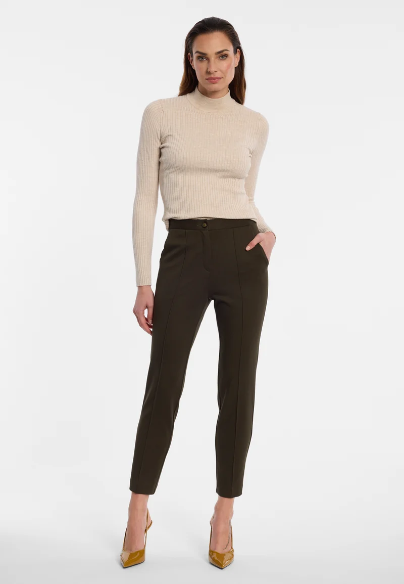 Zigarettenhose Enlyvea