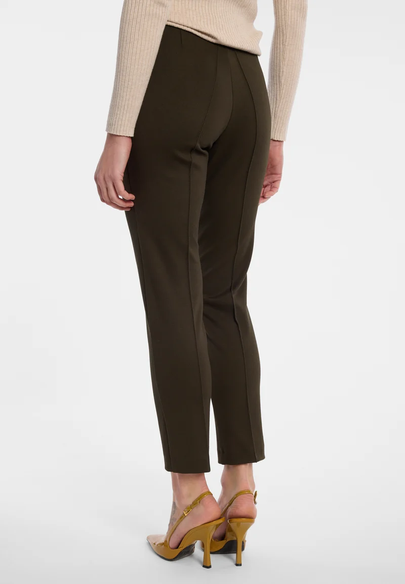 Zigarettenhose Enlyvea