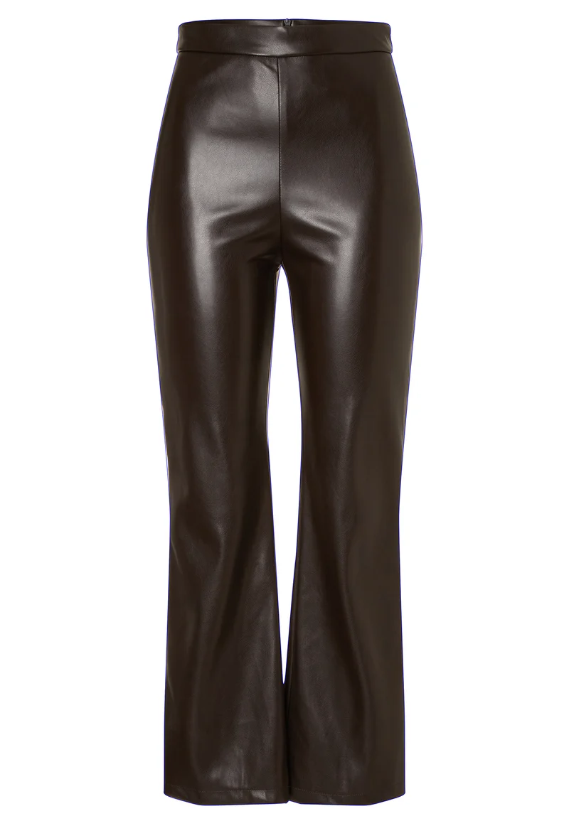 Cropped Flared Hose Elurima