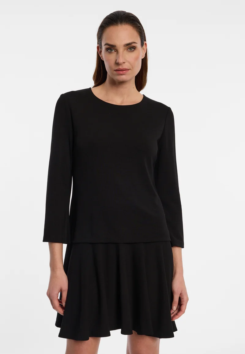 Ausgestelltes Kleid Engoly