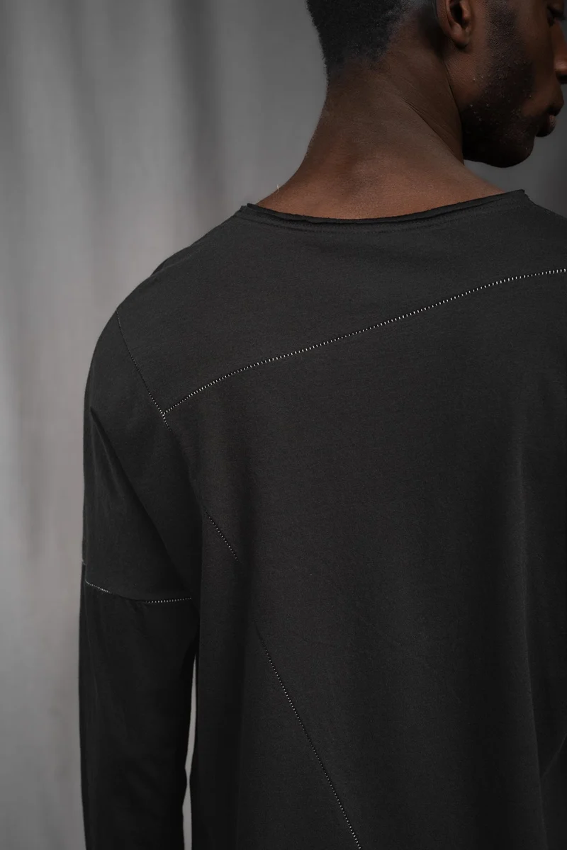 eigensinnig wien | Tolstoi | Dünner, schwarzer Designer Herren-Pullover aus Baumwolle