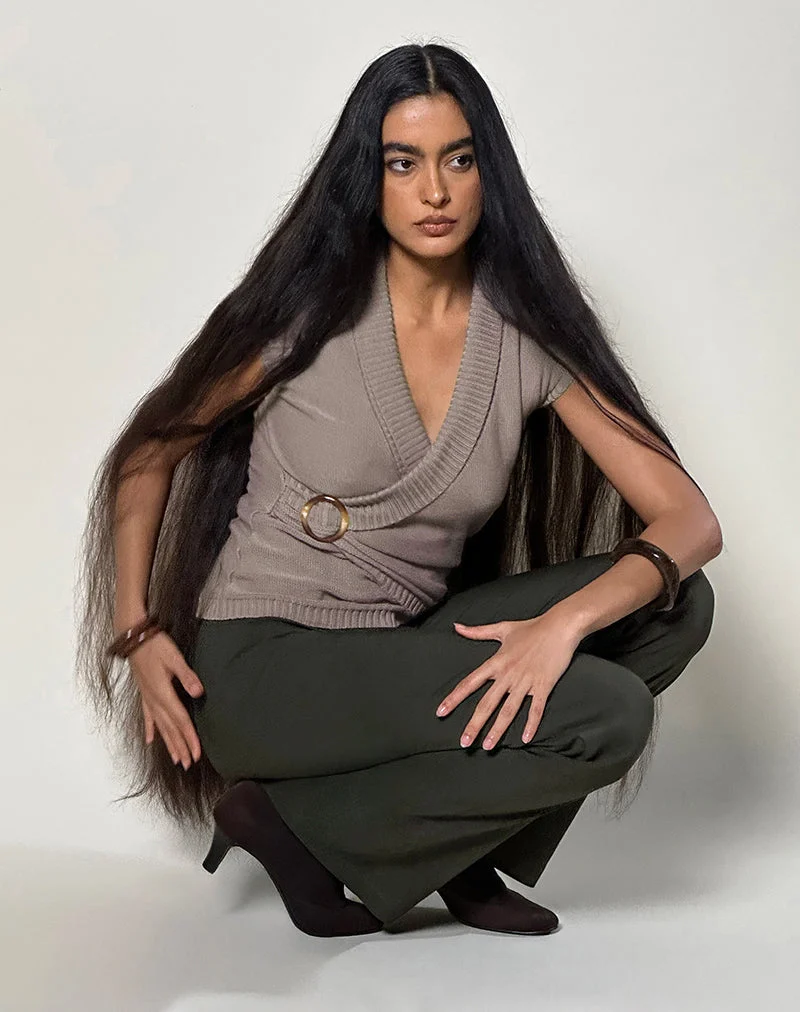 Malya Top mit Schnalle aus Strick in Taupe