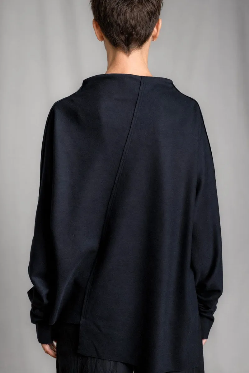 eigensinnig wien | Shikumen | Nachtblauer Oversize Designer-Pullover aus hochwertiger Schurwolle